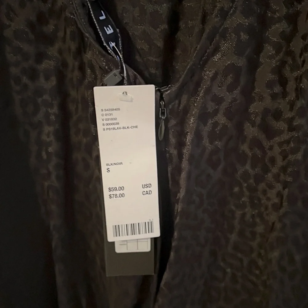 Motel Lavo Leopard Print Tie-Shoulder Romper - Picture 7 of 7